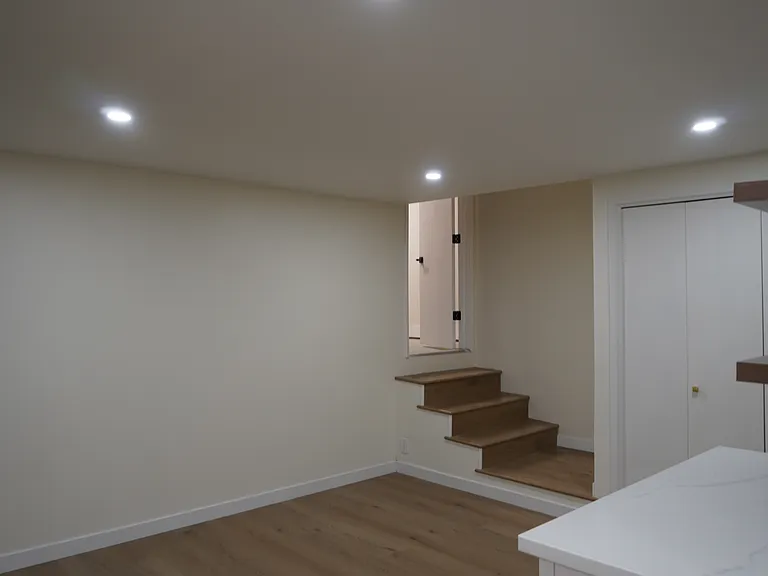 954 Harbor View Dr — Photo 23