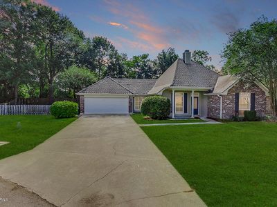 306 Crest Cir, Youngsville, LA, 70592