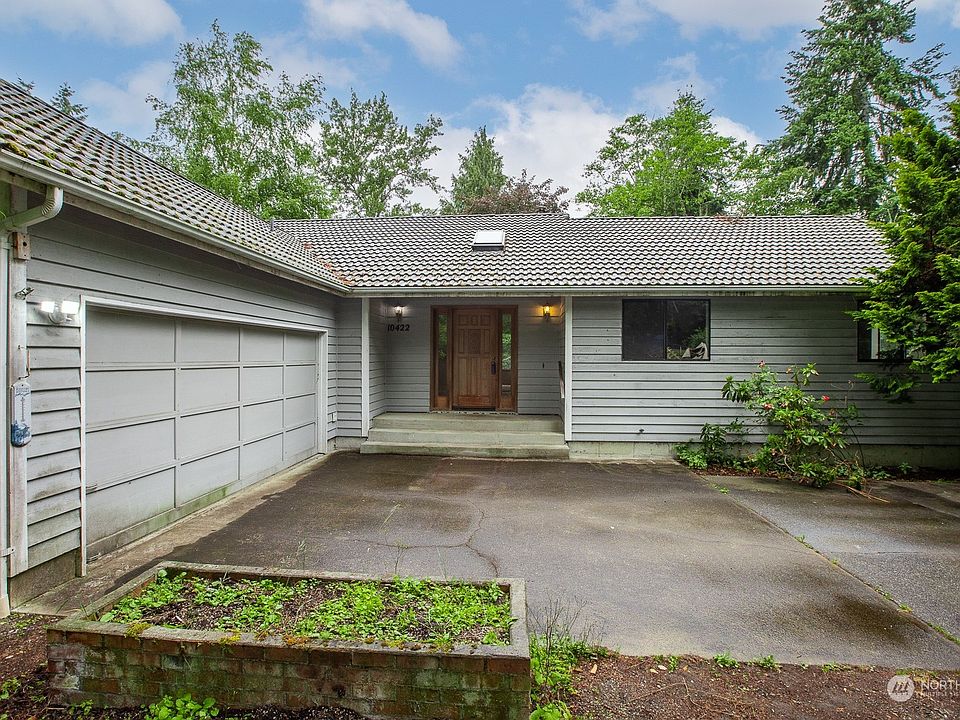 1st image of 10422 140th Avenue E