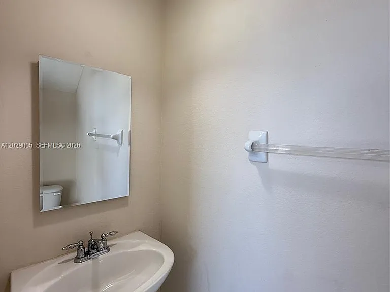 8528 SW 166th Pl #8528 — Photo 15
