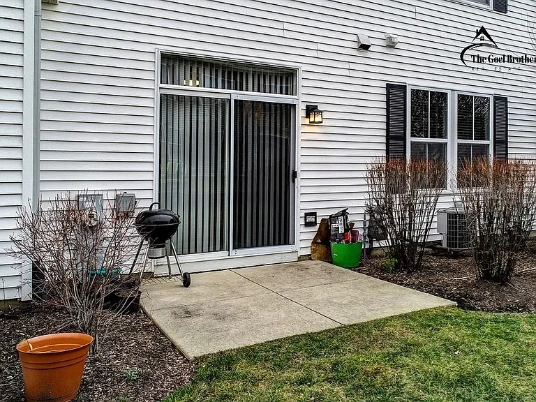 2924 Falling Waters Dr — Photo 21