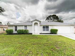 18513 Olive Rd, Fort Myers, FL 33967