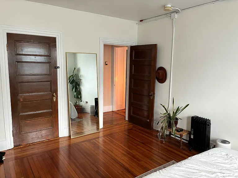 378 Benefit St — Photo 8