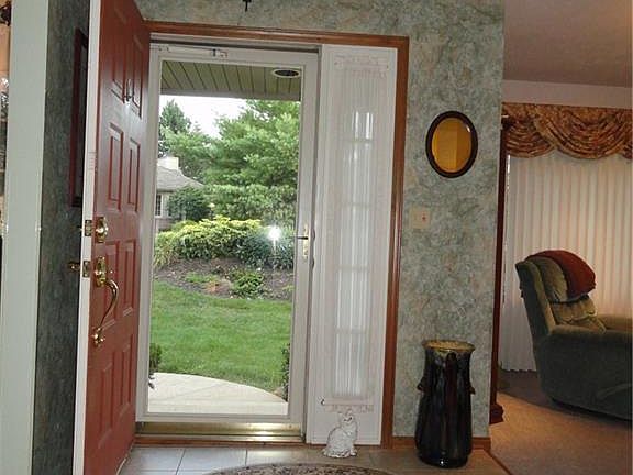 4th image of 516 Treasure Ln