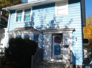 986 Bay St, Rochester, NY 14609