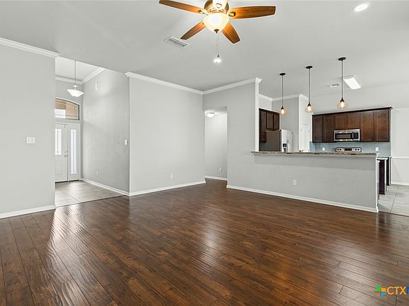 5th image of 707 Wyndham Hill Pkwy