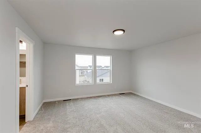 2204 S Border Way — Photo 7