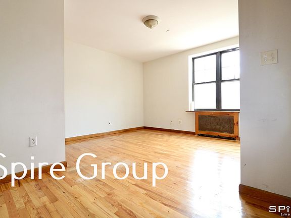 2nd image of 646 10th Ave APT 3A