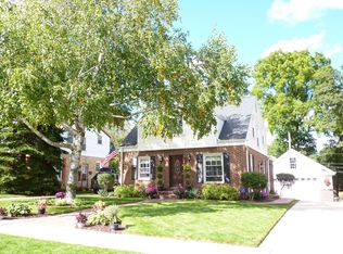 4816 W Cleveland Ave, Milwaukee, WI 53219