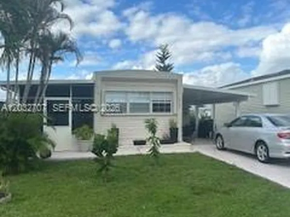 8721 SW 22nd Ct, Davie, FL 33324