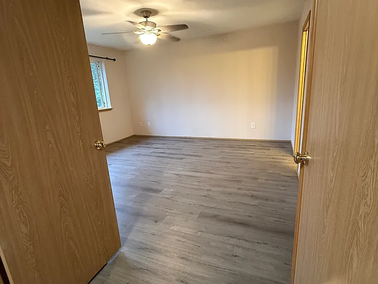 12415 201st Avenue Ct E — Photo 15
