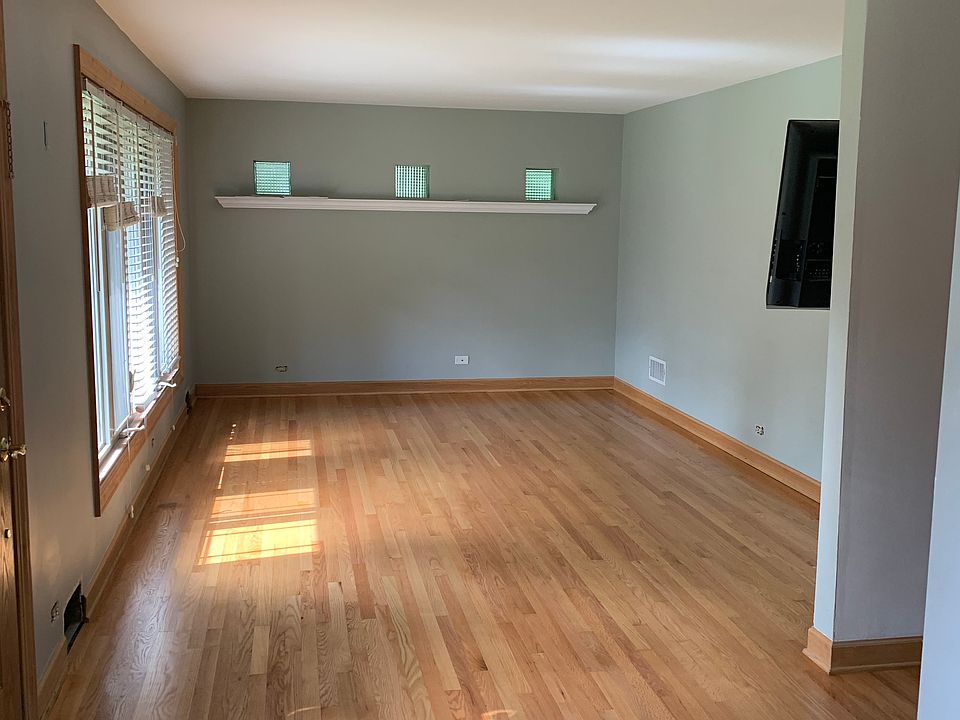 2nd image of 11933 S 73rd Ct