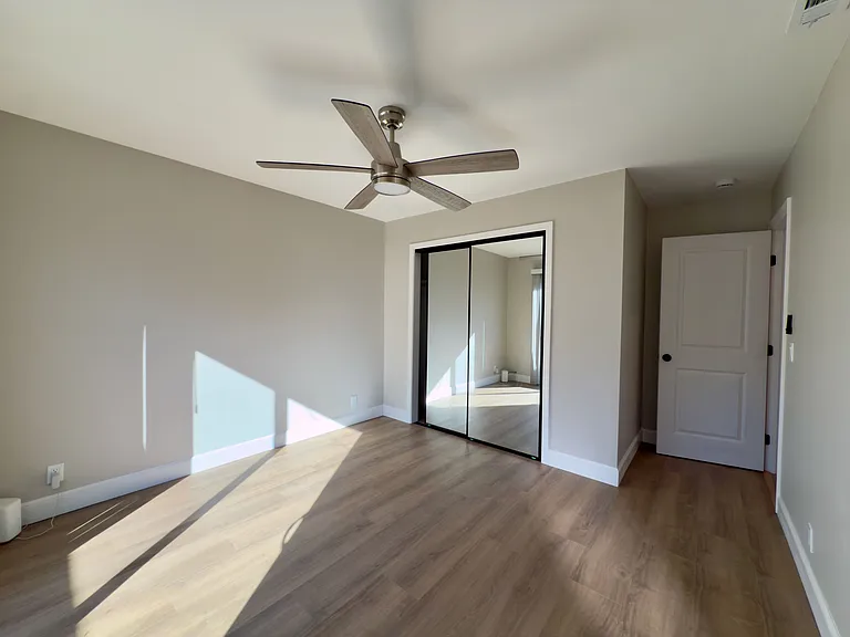 1125 McKinley St — Photo 5
