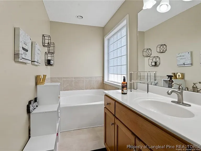 717 Lenoir Dr — Photo 24