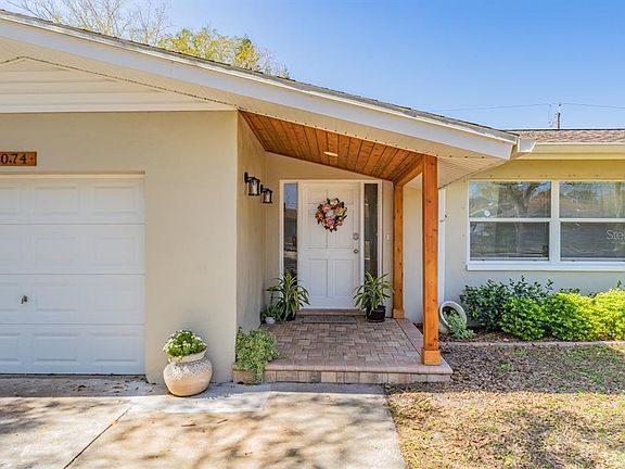 2nd image of 1074 Dogwood Dr