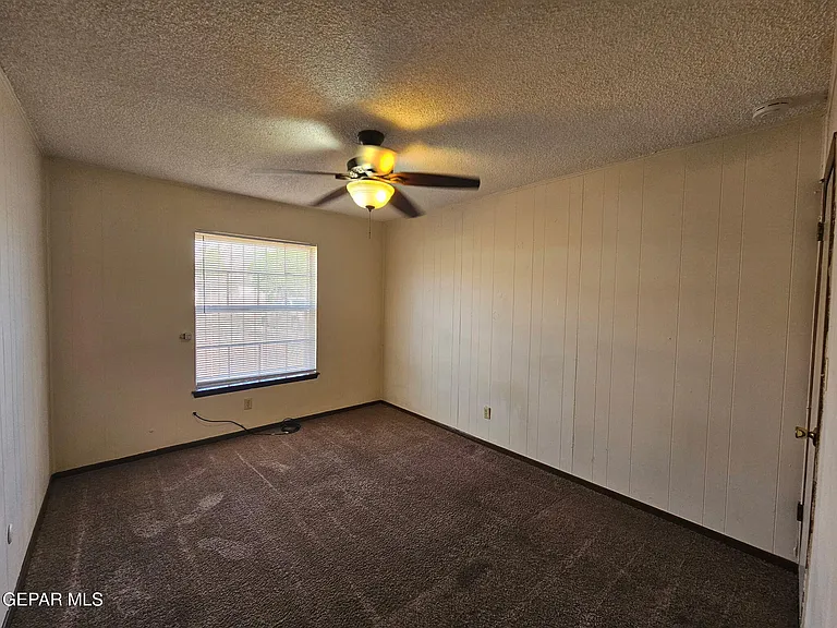 10604 Pleasant Hill Dr — Photo 8