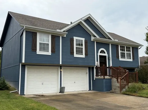19600 E 10th St S, Independence, MO 64056