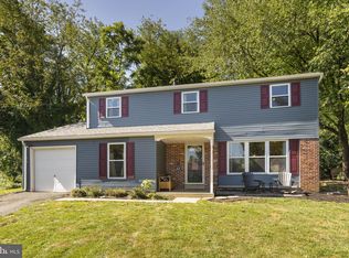 28 Powers Pl, Dresher, PA 19025