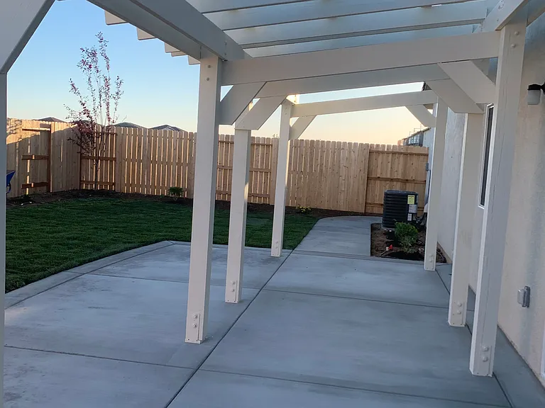 1072 Silverado Way — Photo 15