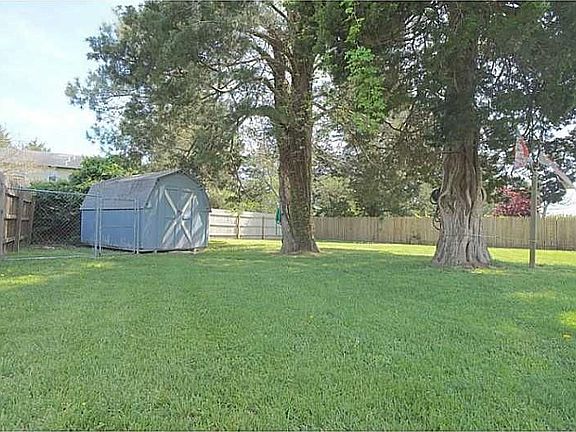 5th image of 1180 Paramore Dr
