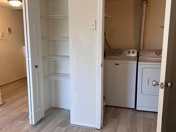 Kitchen Pantry