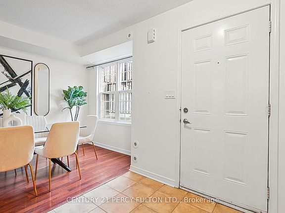 4th image of 45 Strangford Ln #101