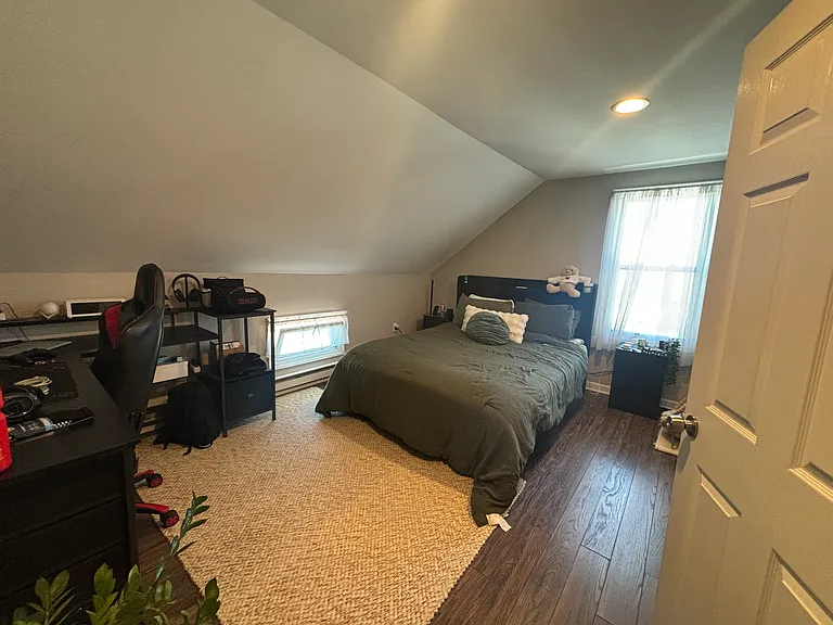86 Cherry St #3 — Photo 8