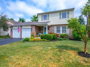 3648 Cannongate Dr, Columbus, OH 43228