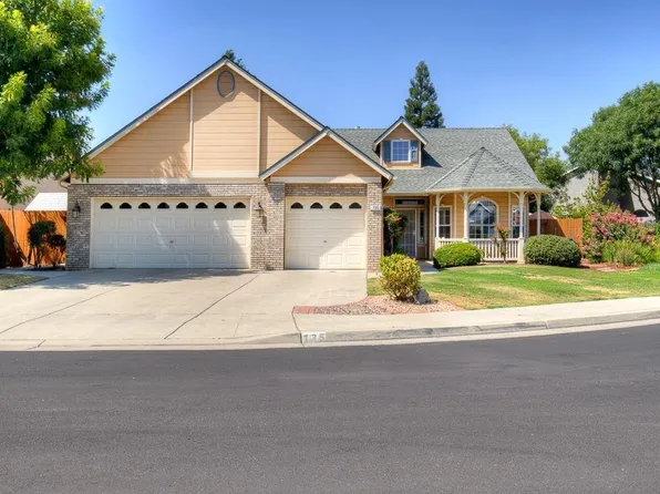135 W Vermont Ave, Clovis, CA 93619