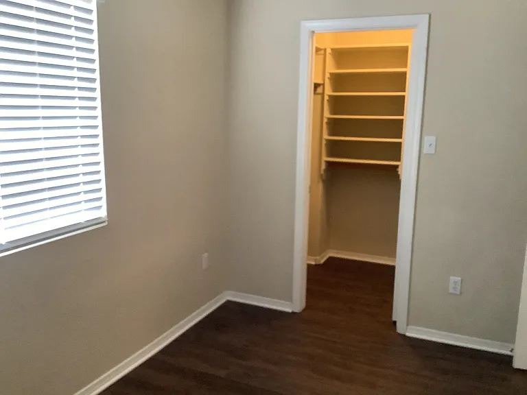 3809 Wayne Rd NE — Photo 22