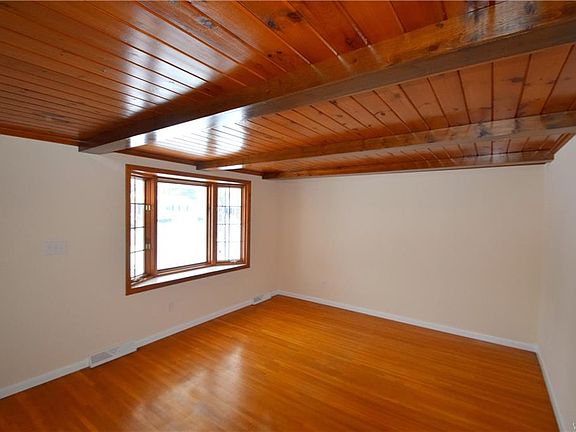 2nd image of 42 Kennedy Dr