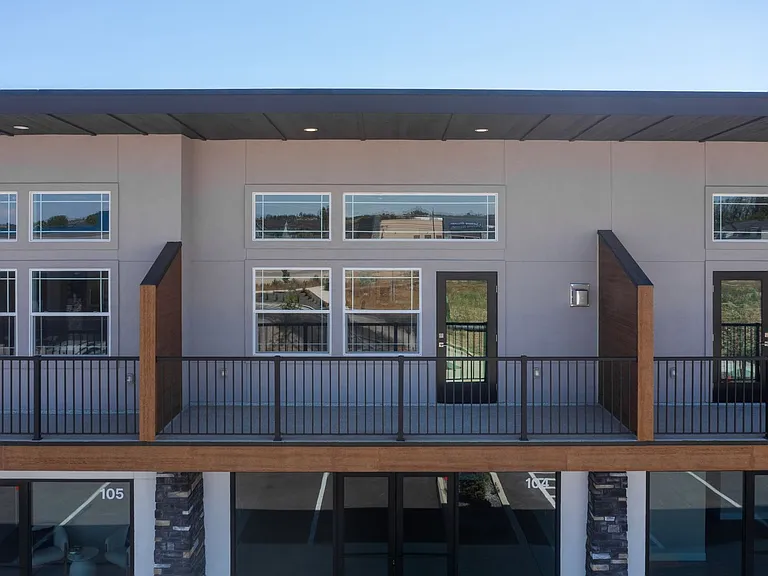 12545 W State St #105 & Unit 205 — Photo 9