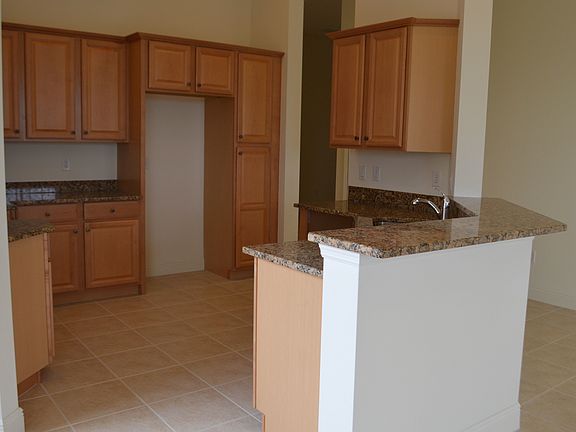 3rd image of 4501 Dalmahoy Ct APT 605