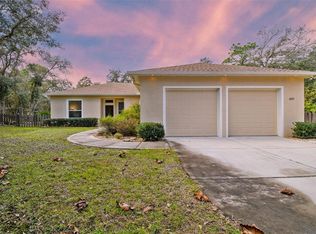 13255 Kingfisher Rd, Weeki Wachee, FL 34614