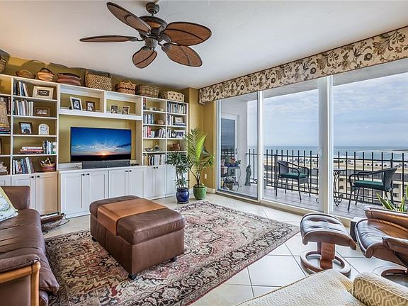 5th image of 1212 Benjamin Franklin Dr APT 1108