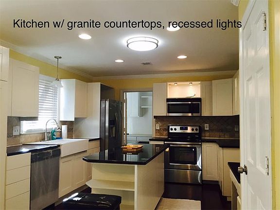 3rd image of 2980 Hunters Pond Ct