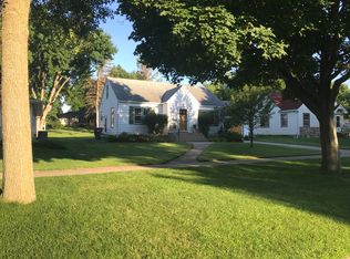 821 N Freeman Ave, Luverne, MN 56156
