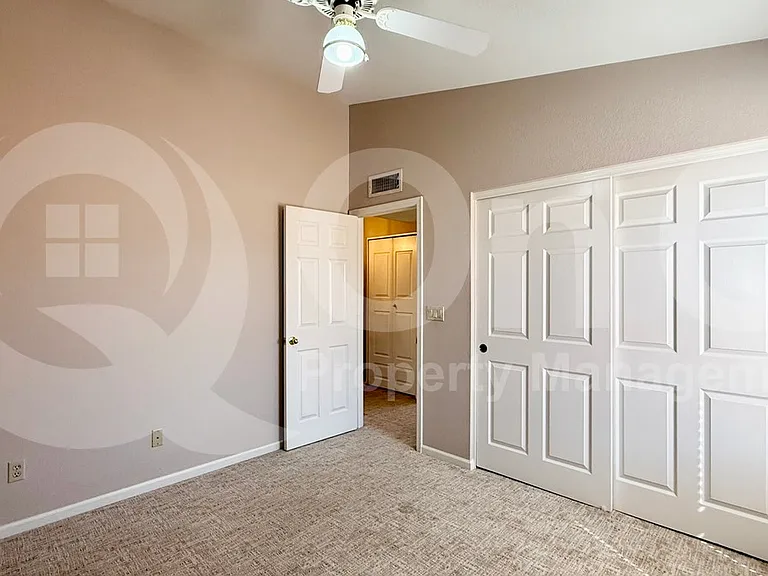 9405 E Presidio Rd — Photo 33