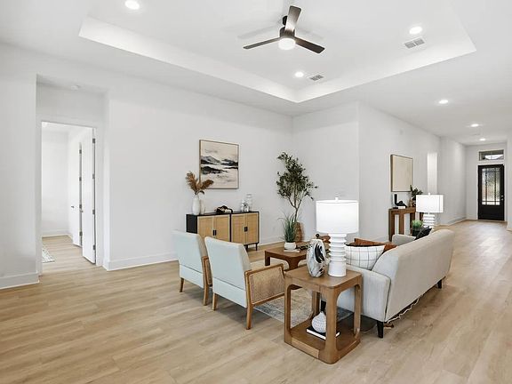 Edmund D family room
