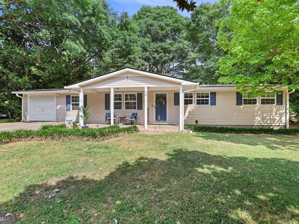 74 Michael Dr, Newnan, GA 30263