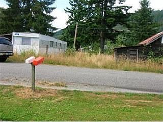 4th image of 23603 Lake Dr