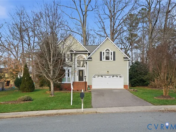 919 Walton Creek Dr, Midlothian, VA 23114