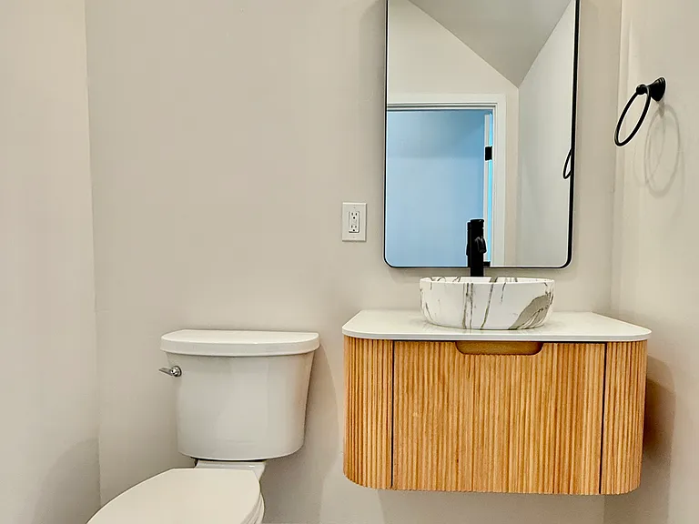 3558 Parker Hill Ct — Photo 8