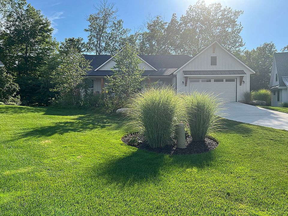 1st image of 557 Artisan Row Ct