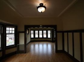 2928 S Lenox St, Milwaukee, WI