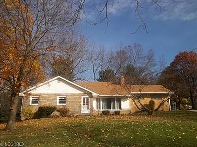 1st image of 251 Hillsdale Cir