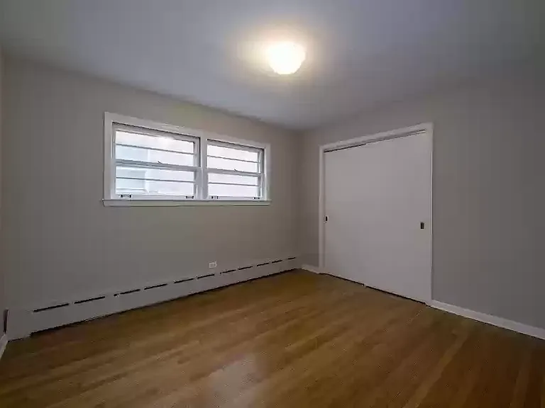 6515 W Higgins Ave #2 — Photo 8