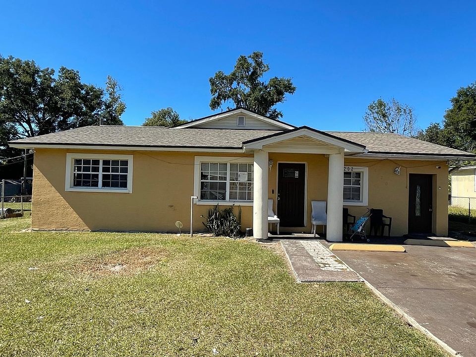 1st image of 1202 Jewel Ave
