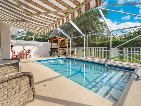 10695 SW Hartwick Drive, Port St Lucie, FL 34987