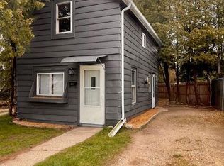 1409 School St, Two Rivers, WI 54241